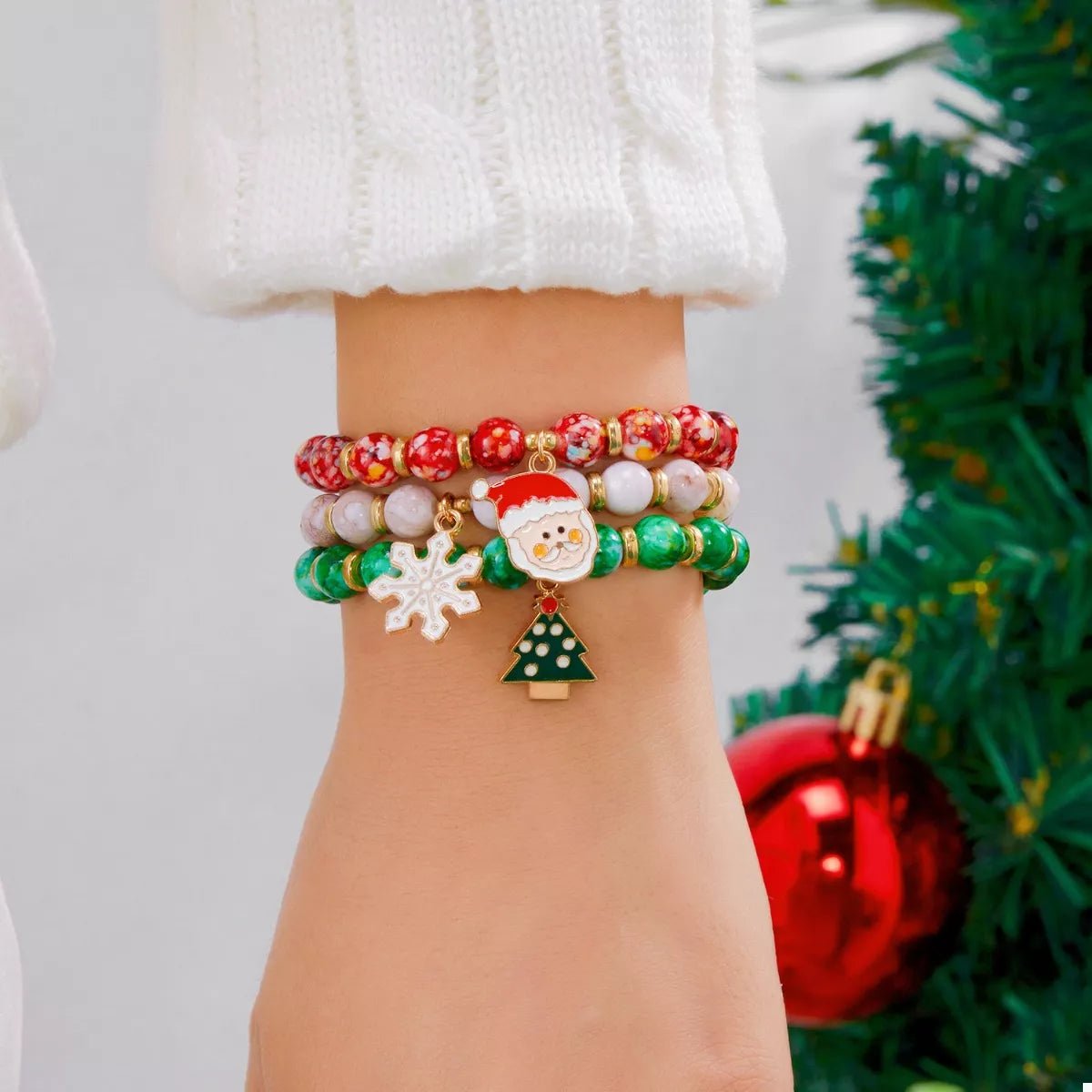 3 Piece Christmas Charm Beaded Bracelet - DicartluzeDicartluze2026f26b - b4fc - 4d99 - 93a5 - 3031282f70fa - Max - Origin