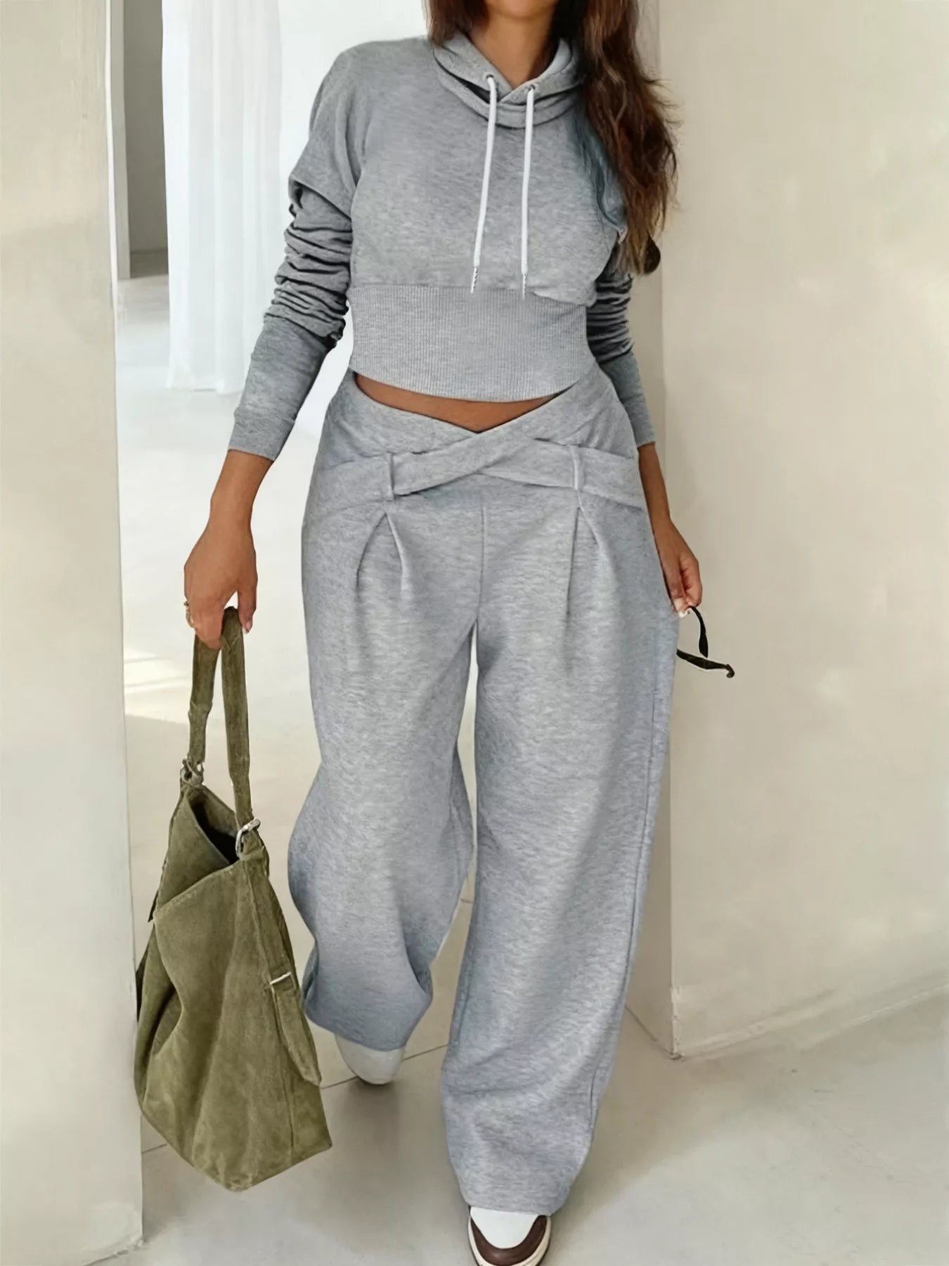 Casual Cropped Hoodie and Wide Leg Pants Set - DicartluzeDicartluze6945eaa5 - eaab - 4136 - a993 - 65e6ab88fb32 - Max - Origin