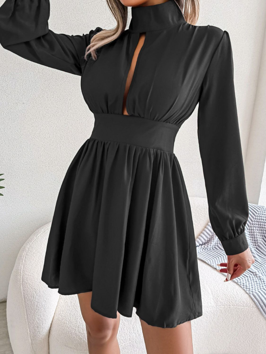 Cutout Turtleneck A - Line Mini Dress - DicartluzeDicartluzef631b5af5bc1404aa9822f3a44a317e6 - Max