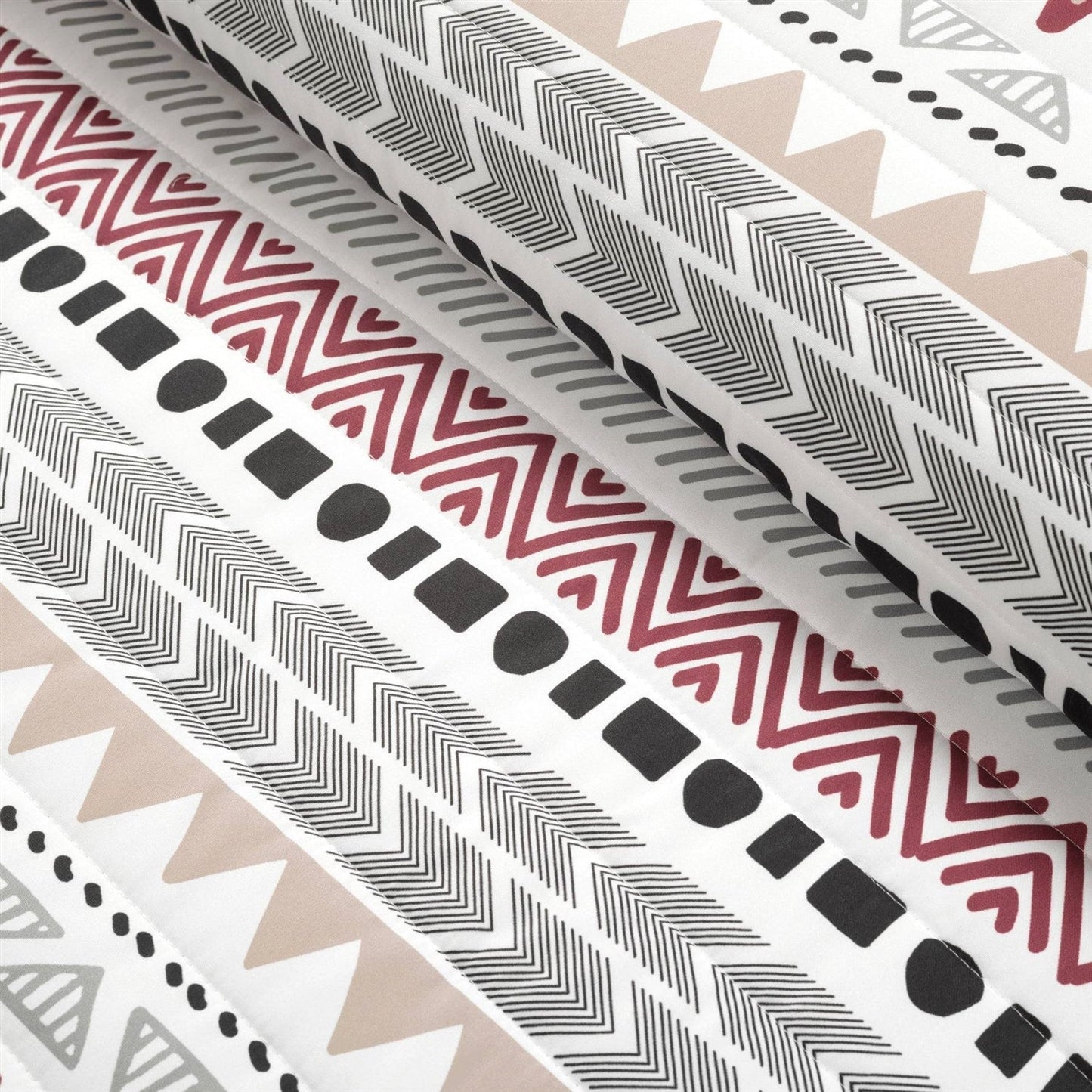 Full/Queen Lightweight Rustic Red Chevron Stripe Reversible 3 Piece Quilt Set - DicartluzeBedroom > Quilts & BlanketsDicartluzeFull/Queen Lightweight Rustic Red Chevron Stripe Reversible 3 Piece Quilt Set