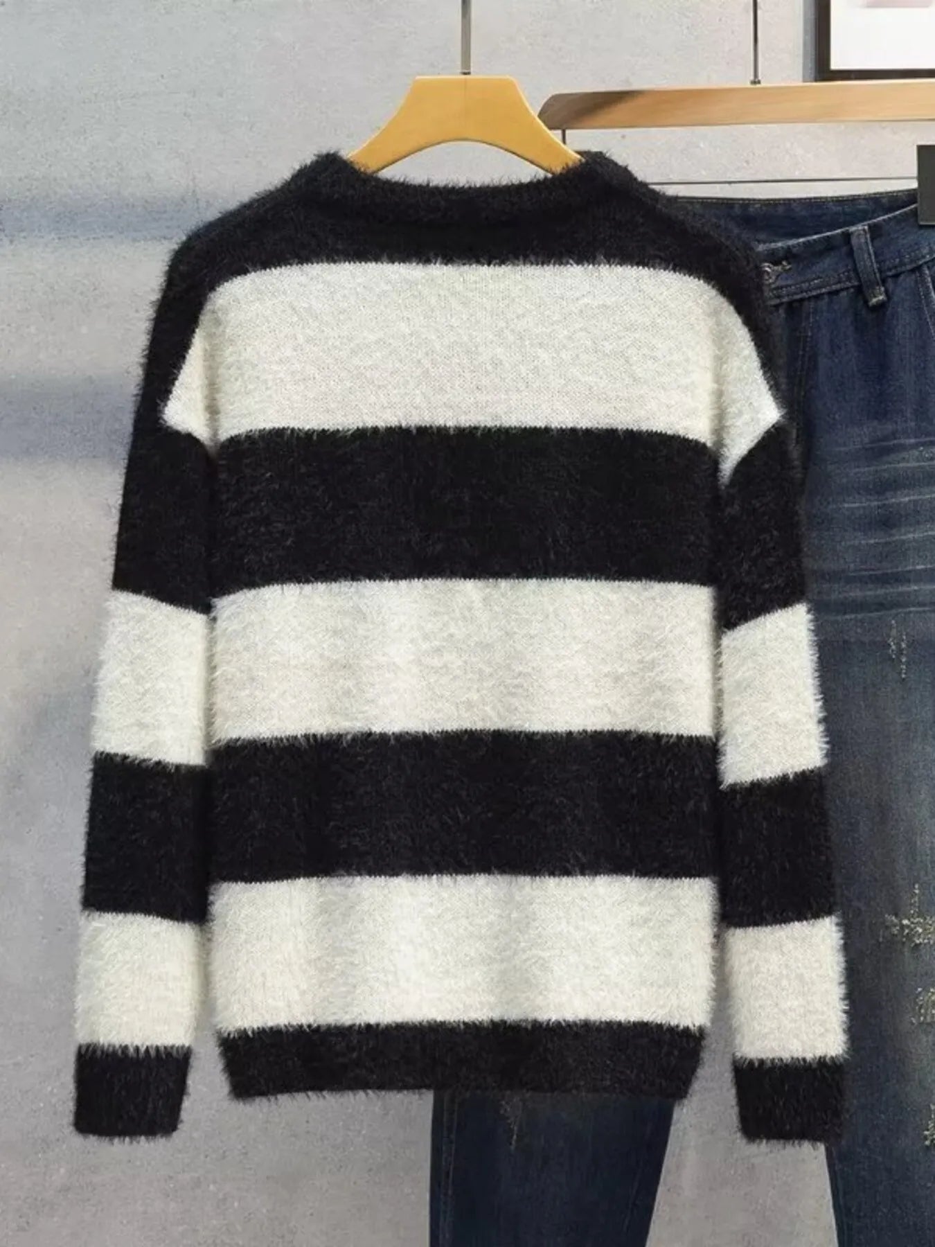 Men's Plus Size Striped Fuzzy Knit Pullover Sweater - DicartluzeDicartluzeb123379982c34681872a06d196c0d903 - Max - Origin