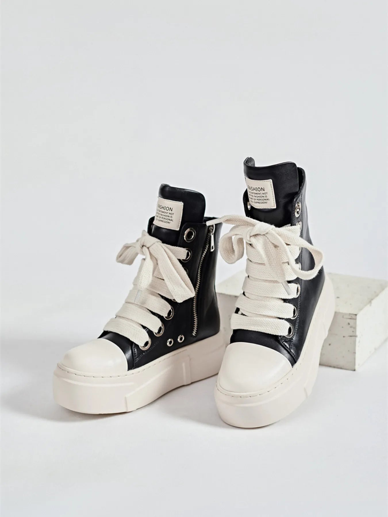 Platform Lace Up Contrast Sneakers - DicartluzeDicartluze223945ff2c6c4ead9a19a7838963642a - Max - Origin