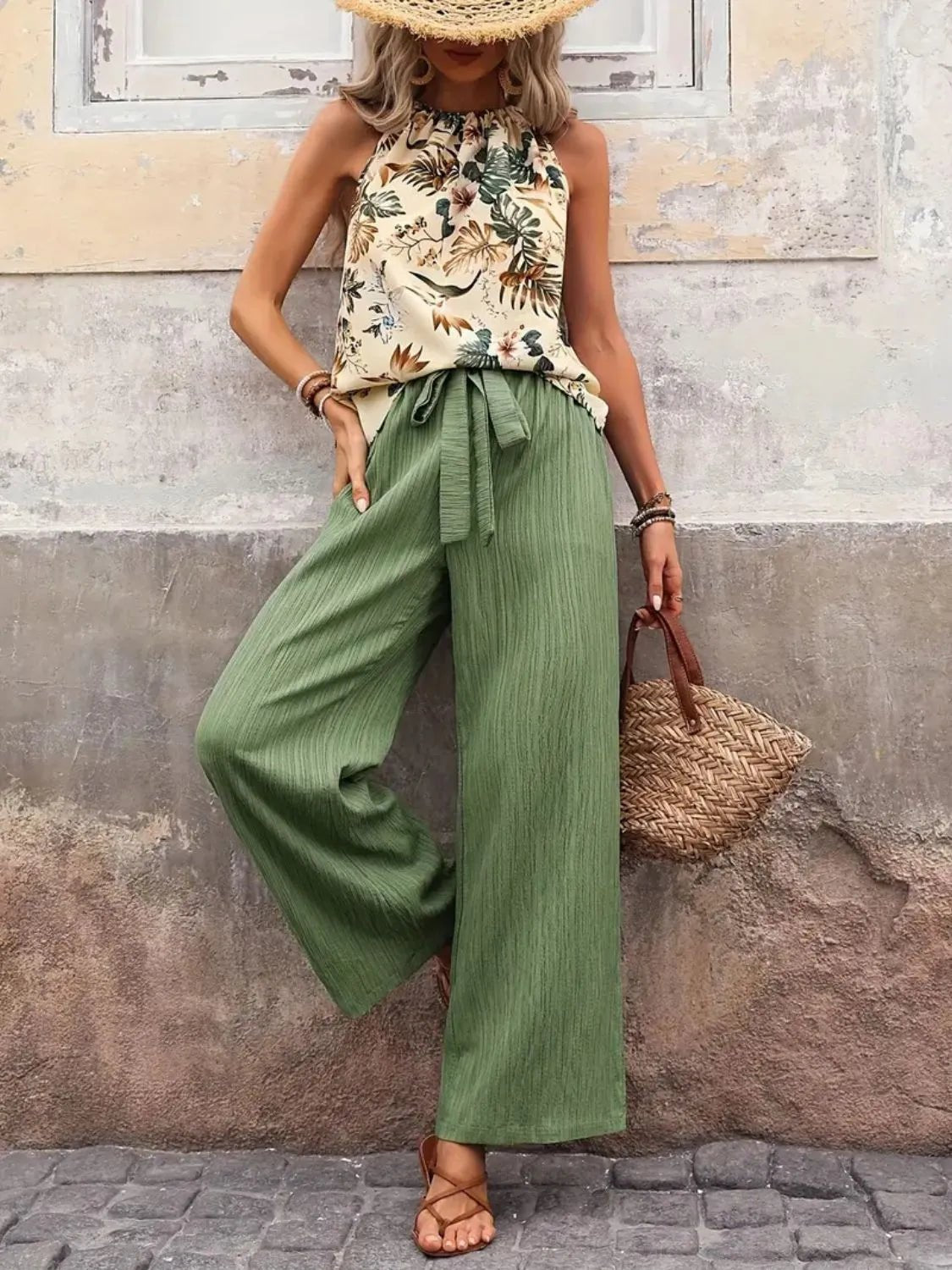 Printed Tank Top and Wide Leg Pants Set - DicartluzeDicartluze52a0730a - fa4f - 4eb7 - 8e3e - 11fc066b2cd8 - Max - Origin