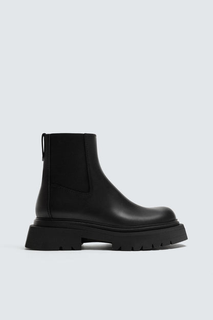 ZARA MEN CHUNKY CHELSEA BOOTS